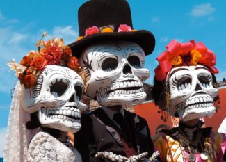 dia de muertos desfile ciudad de mexico catrinas calaveras