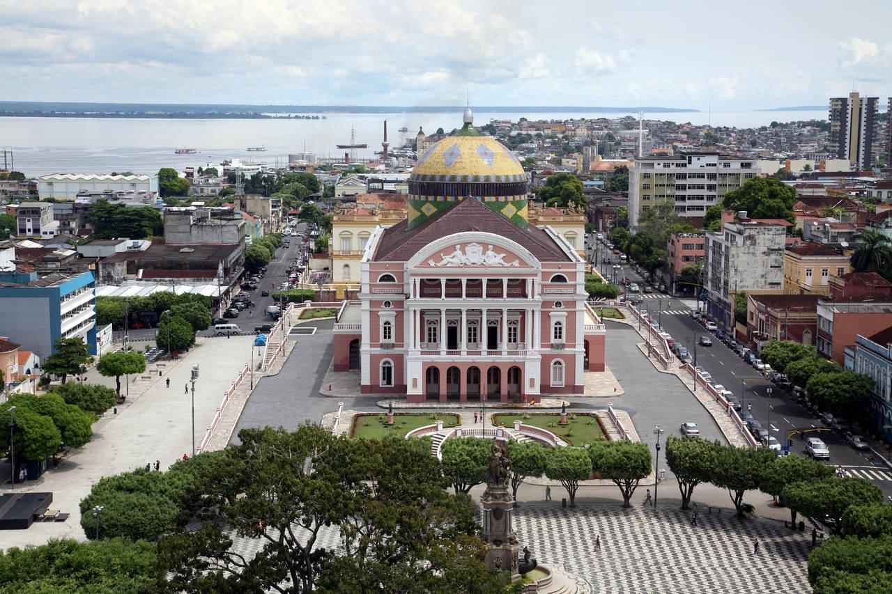Vista aérea do Teatro Amazonas em Amazonas