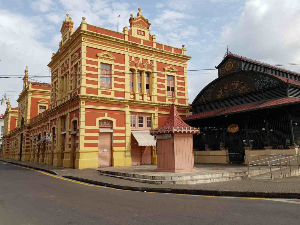 Ponto Turístico Mercado Aldolpho Lisboa, em Manaus Ponto Turístico Mercado Aldolpho Lisboa, em Manaus