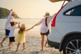 Família Carro Aluguel Praia