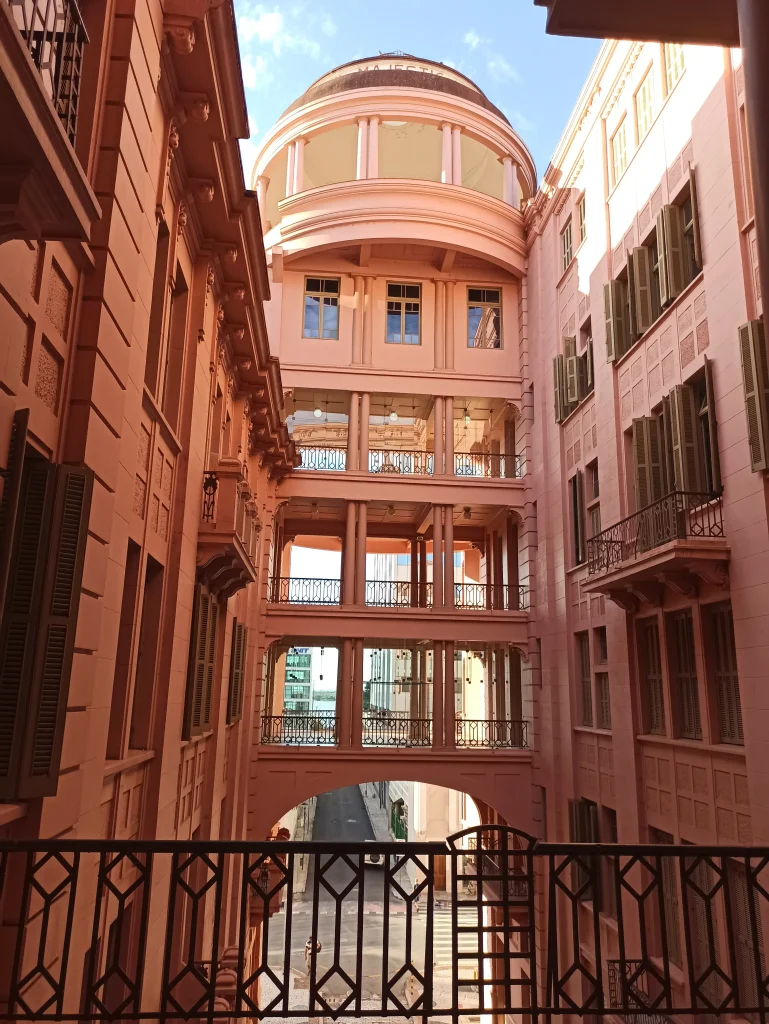 Foto de la arquitectura de la Casa de Cultura de Porto Alegre.