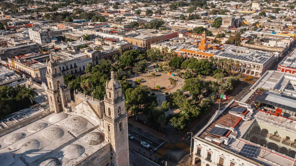 Vista aerea de la plaza Grande de Mérida