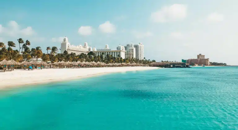 orla de praia em aruba