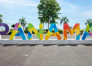 imagem escrito panamá do letreiro do país