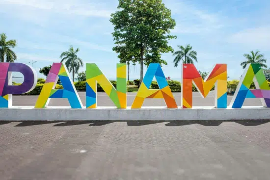 imagem escrito panamá do letreiro do país