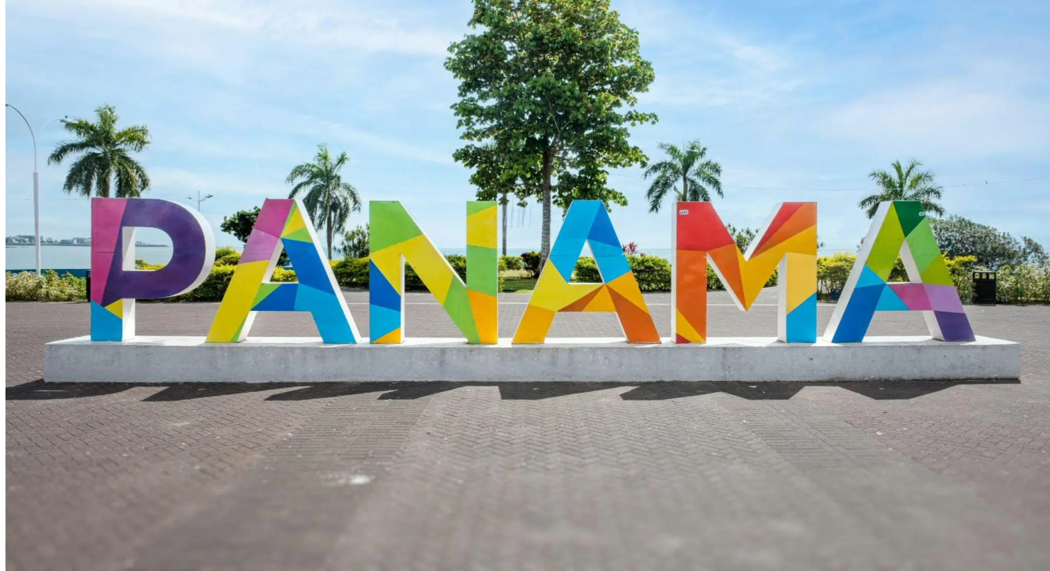 imagem escrito panamá do letreiro do país